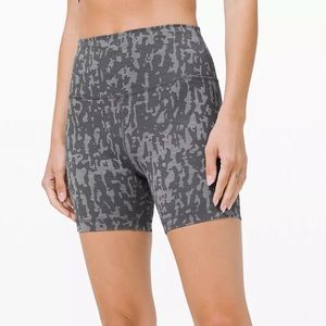 Lululemon Wunder Train High-Rise 6” Biker Shorts